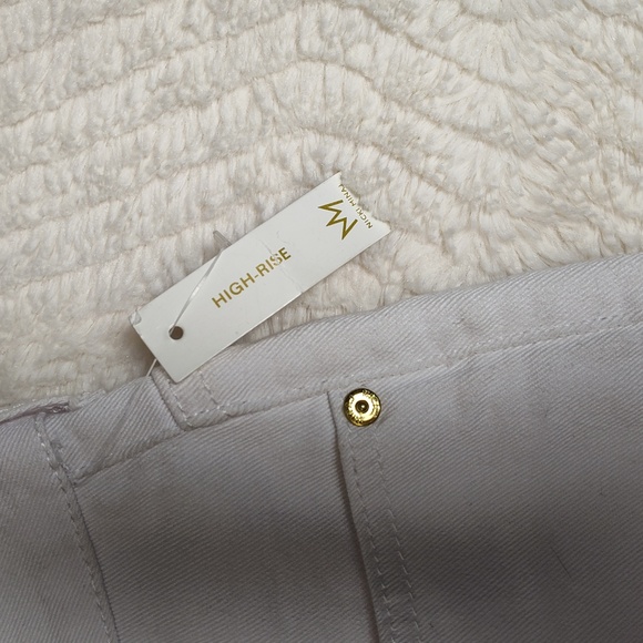 Nicki Minaj White Leopard Accent Pockets Cut Off Shorts Women Size 5/6 High Rise - Picture 7 of 11